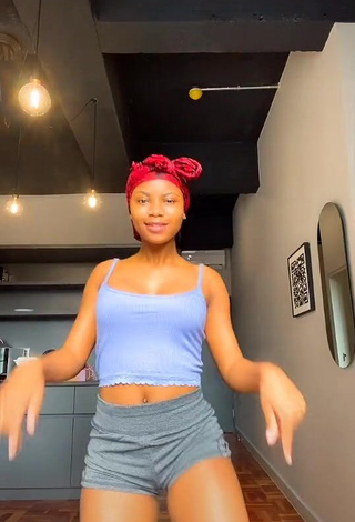 1. Sweetie Sphokuhle.n Shows Cleavage in Blue Crop Top and Bouncing Boobs