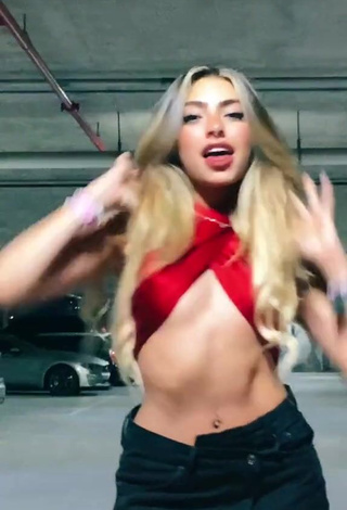 1. Sexy Valeria Arguelles in Red Crop Top