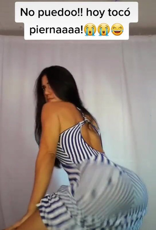 Fine Violetta Ortiz Shows Big Butt while Twerking