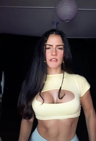 1. Violetta Ortiz Shows Cleavage in Sexy Crop Top