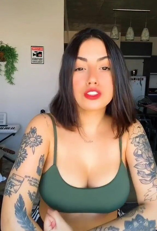 Desirable Vitoria Marcilio Shows Cleavage in Green Crop Top and Bouncing Tits