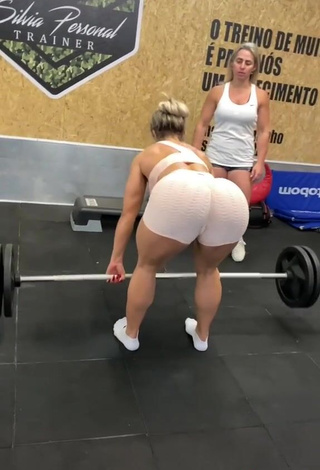 Amazing Vivi Winkler Shows Big Butt in the Sports Club while doing Fitness Exercises