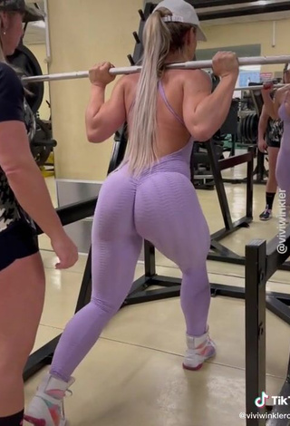 Seductive Vivi Winkler Shows Big Butt in the Sports Club