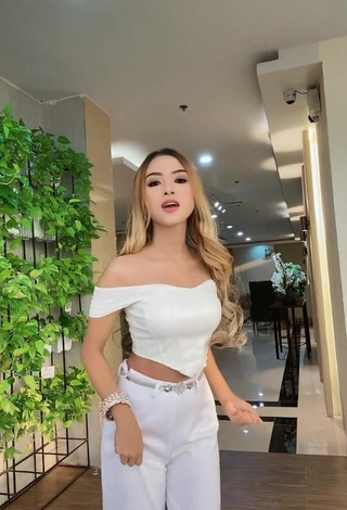 Cute Raven Charizz in White Crop Top