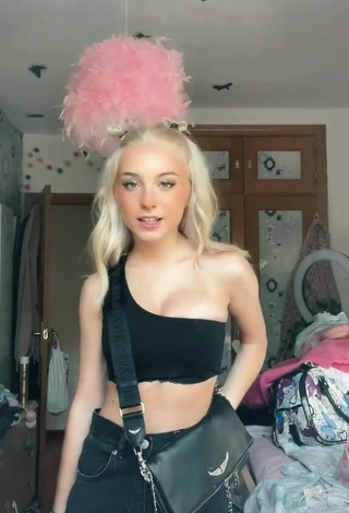 1. Sexy Aaamalia in Black Crop Top