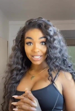 1. Sexy Alicia Awa Shows Cleavage in Crop Top