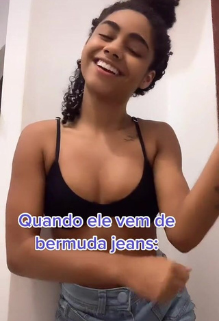 3. Wonderful Angel Oficial Shows Cleavage in Black Bra