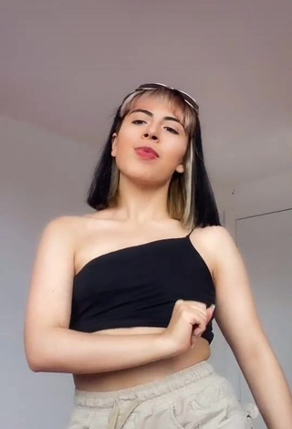 Arelí Loaiza (@areliloaiza) - Nude Videos from TikTok