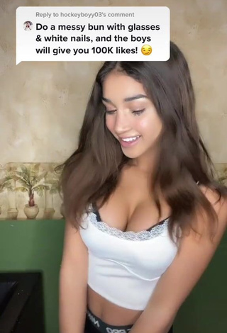 Sexy Ava Justin Shows Cleavage in White Crop Top