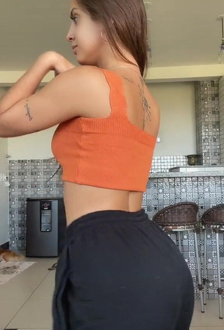 1. Sweet Bianca Jesuino Shows Butt