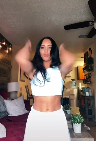 4. Sexy Gabi Butler in Crop Top