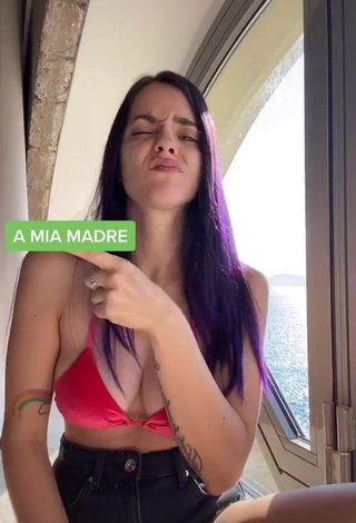 Sexy Giulia Penna Shows Cleavage in Red Bikini Top