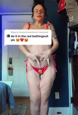 Shelly (@happyhealthybabe) - Nude Videos from TikTok