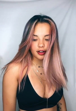 1. Sexy Barbie. pvm Shows Cleavage in Black Crop Top