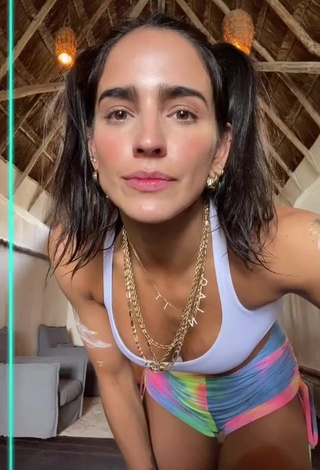 1. Sexy Bárbara de Regil in White Sport Bra