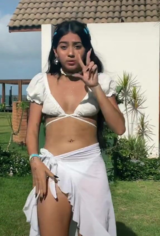 4. Desirable Rebeca Barreto in White Crop Top