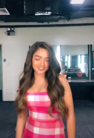 1. Hot Andrea Brillantes in Checkered Dress