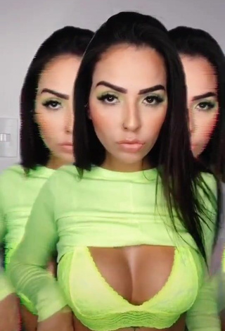 1. Sexy Pamella Fuego Shows Cleavage in Lime Green Crop Top