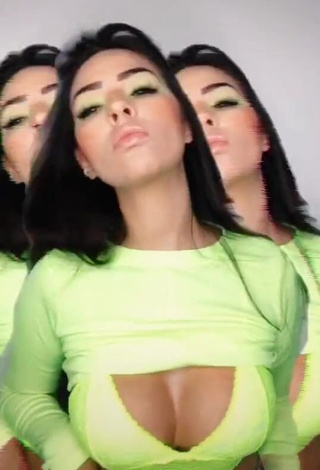 3. Sexy Pamella Fuego Shows Cleavage in Lime Green Crop Top