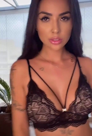 1. Sexy Pamella Fuego Shows Cleavage in Black Bra