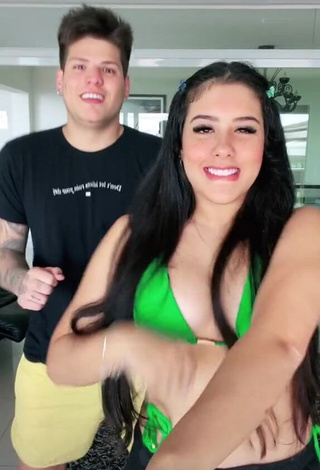 3. Sweetie Cinthia Cruz in Green Bikini