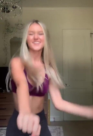 4. Desirable Brooklyn Gabby Shows Cleavage in Violet Sport Bra and Bouncing Boobs