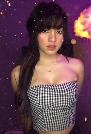 1. Hot Krishna Audrey Santos Johnson in Checkered Tube Top