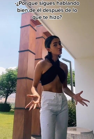 Hot Dany Gutiérrez in Black Crop Top