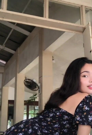 Hot Isabel Luche Shows Cleavage in Floral Dress