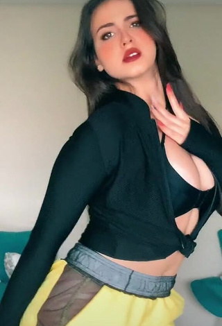 1. Sweet Isa Pinheiro Shows Cleavage in Cute Black Crop Top and Bouncing Boobs