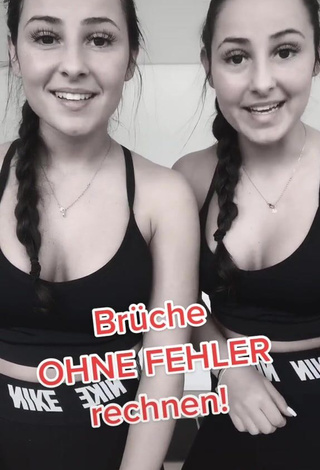 3. Beautiful jakictwins Shows Cleavage in Sexy Black Sport Bra