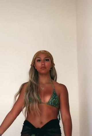 1. Hot Kenna Mo Shows Cleavage in Snake Print Bikini Top (Side Boob)