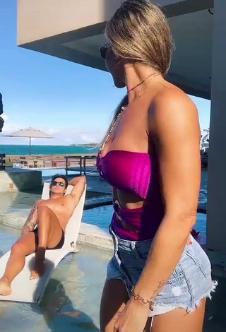 1. Cute Lica Lopes Ramalho Shows Cleavage in Pink Swimsuit (Side Boob)