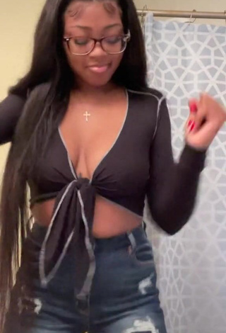 4. Hot Destinyy Shows Nipples Braless and Bouncing Tits