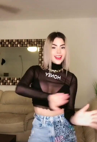 Mafer Payan Looks Really Cute in Black Crop Top