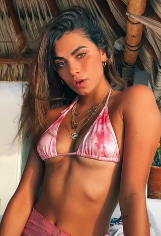 3. Hottest Manu Barrios Shows Cleavage in Bikini Top (Underboob)