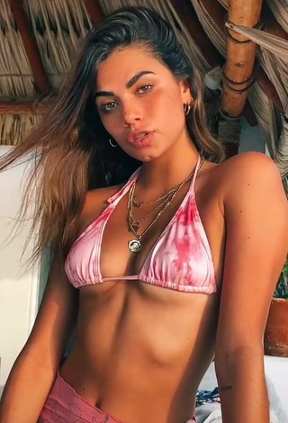 4. Hottest Manu Barrios Shows Cleavage in Bikini Top (Underboob)