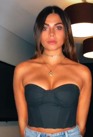 Sweet Manu Barrios Shows Cleavage in Cute Black Crop Top