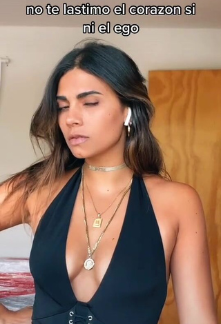 Sexy Manu Barrios Shows Cleavage in Black Top