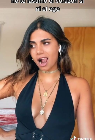 4. Sexy Manu Barrios Shows Cleavage in Black Top