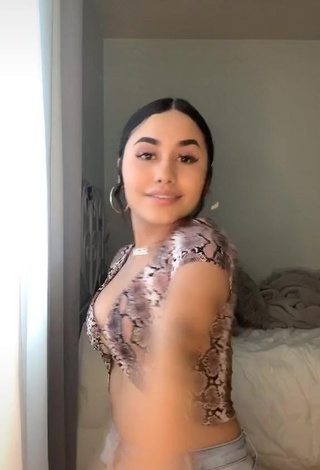 4. Sexy Iya Madrid Shows Cleavage in Snake Print Crop Top (Side Boob)