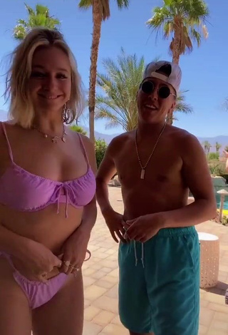 Sexy Mollee Gray Shows Cleavage in Pink Bikini