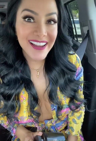 1. Desirable Norkys Batista Shows Cleavage in a Car (Side Boob)