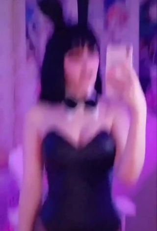 Sexy Kylie Shows Cleavage in Black Bodysuit