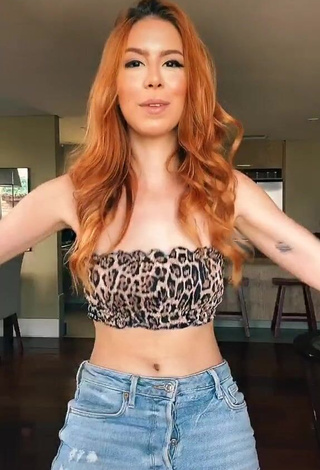 1. Hot Priscila Caliari in Leopard Tube Top