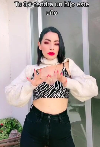 1. Cute Soy Maryorit Shows Cleavage in Zebra Crop Top