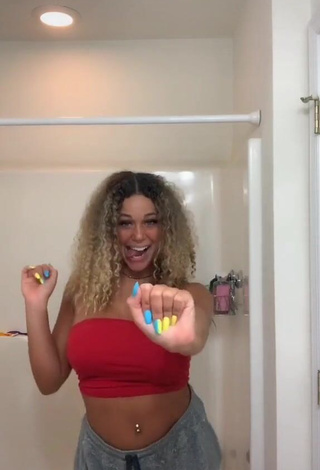 Sexy Tiffany Jeffcoat Shows Cleavage in Red Tube Top and Bouncing Boobs