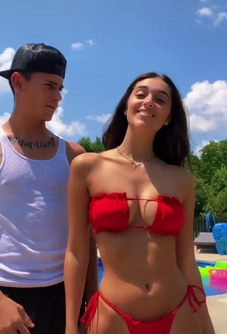 1. Beautiful Taylor Mackenzie Shows Cleavage in Sexy Red Bikini (Side Boob)