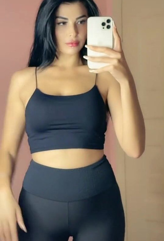 1. Sexy Zekiye in Black Leggings