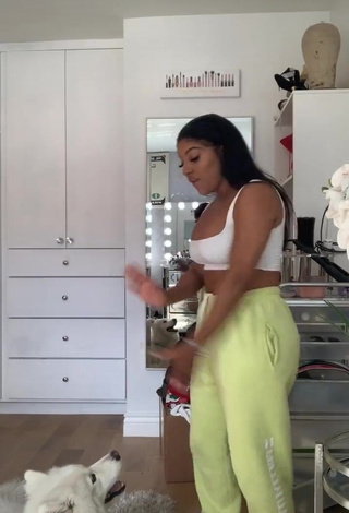 1. Sexy Candice Shows Cleavage in White Crop Top